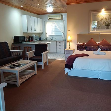 Culdesac Guesthouse Oudtshoorn Exterior foto